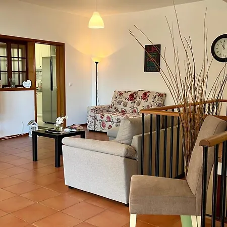 Zainali Apartamento *